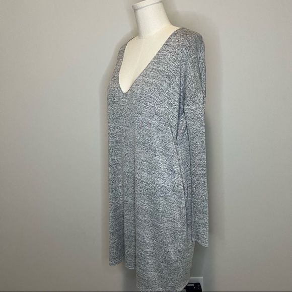 Aritzia Wilfred Free Gail Dress Light Grey  Long Sleeve Oversized Mini Dress - Picture 5 of 13
